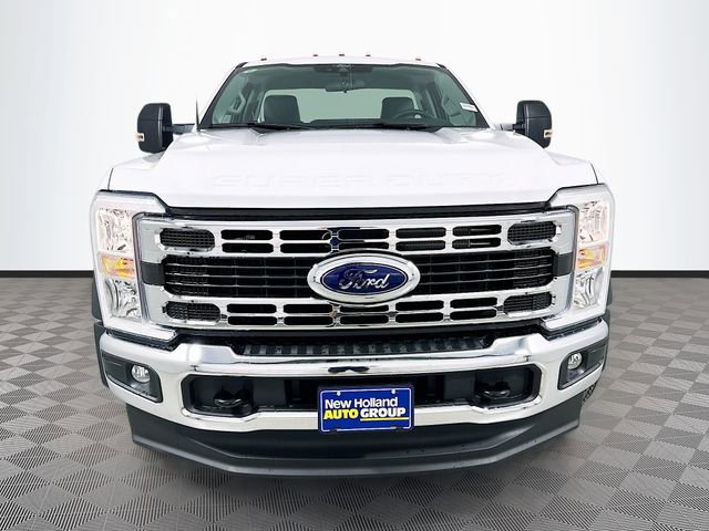 New 2026 Ford F550 4x4 Regular Cab Super Duty video 2