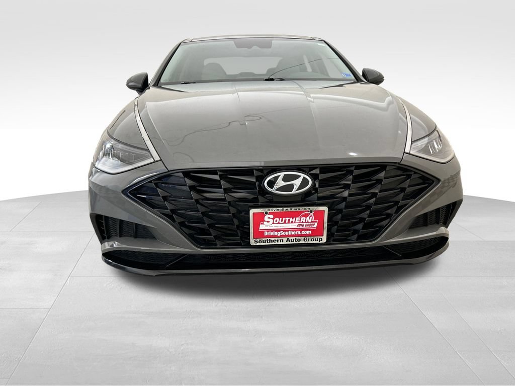 Used 2022 Hyundai Sonata SEL w/ Convenience Package FWD image 9