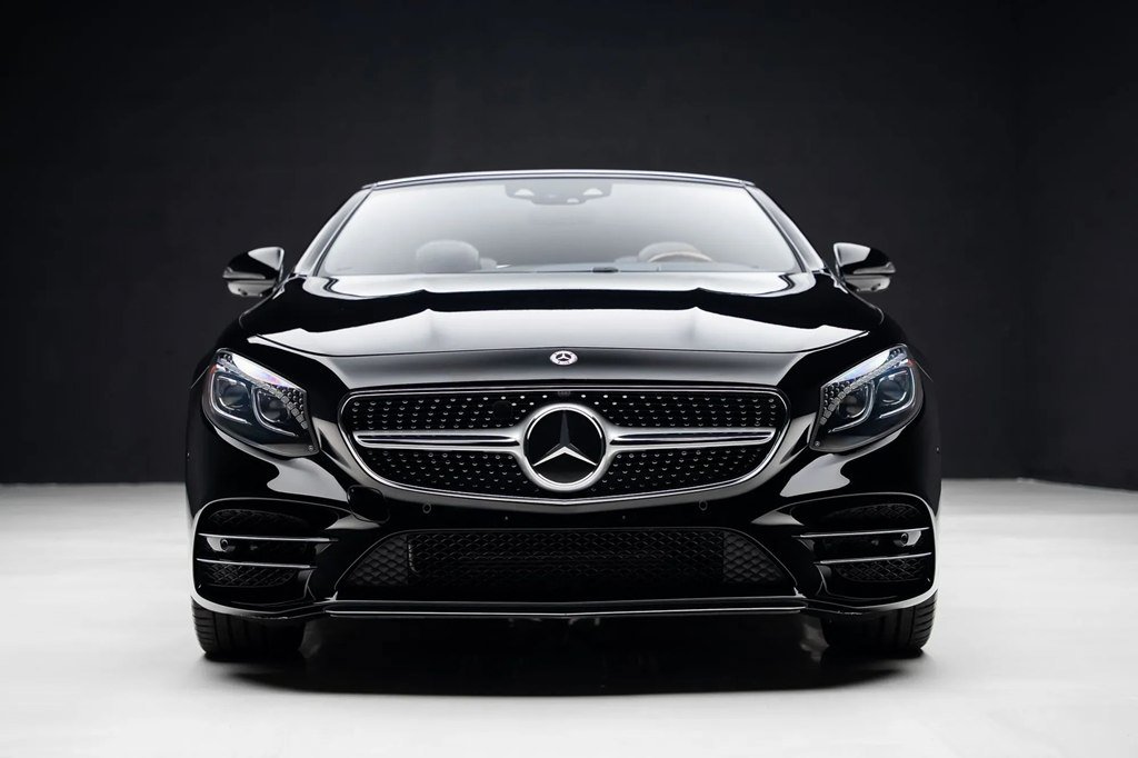 Used 2018 Mercedes-Benz S 560 Cabriolet image 4