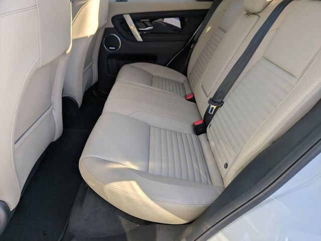 Used 2025 Land Rover Discovery Sport S image 15