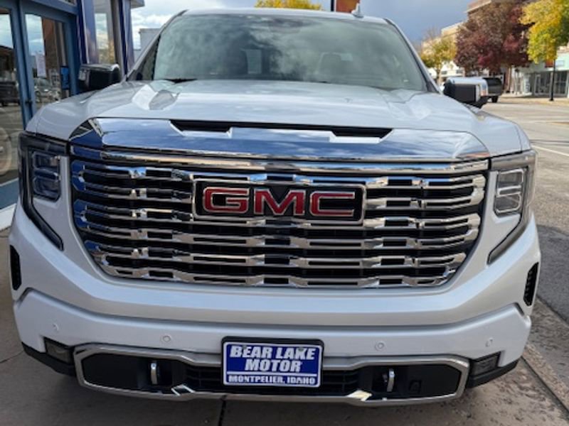 Used 2022 GMC Sierra 1500 Denali w/ Technology Package image 12