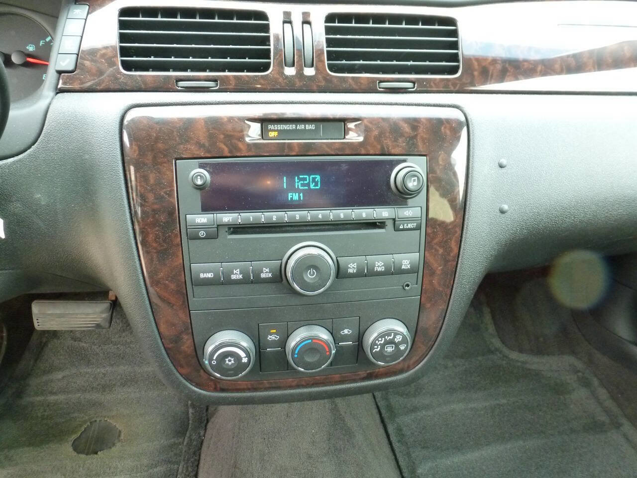 Used 2014 Chevrolet Impala Limited LS image 13