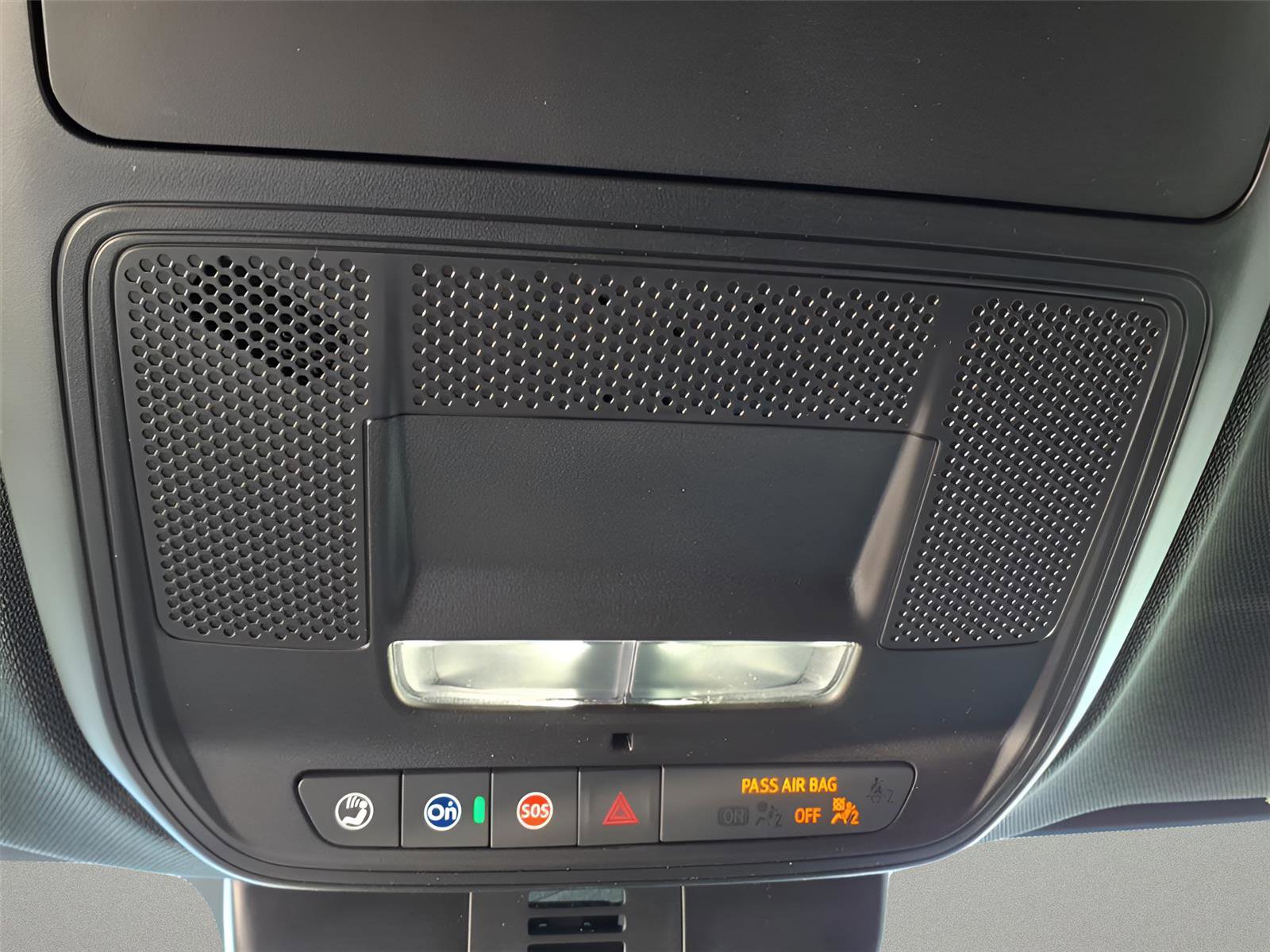 New 2026 Chevrolet Traverse LT w/ Driver Confidence Package image 25