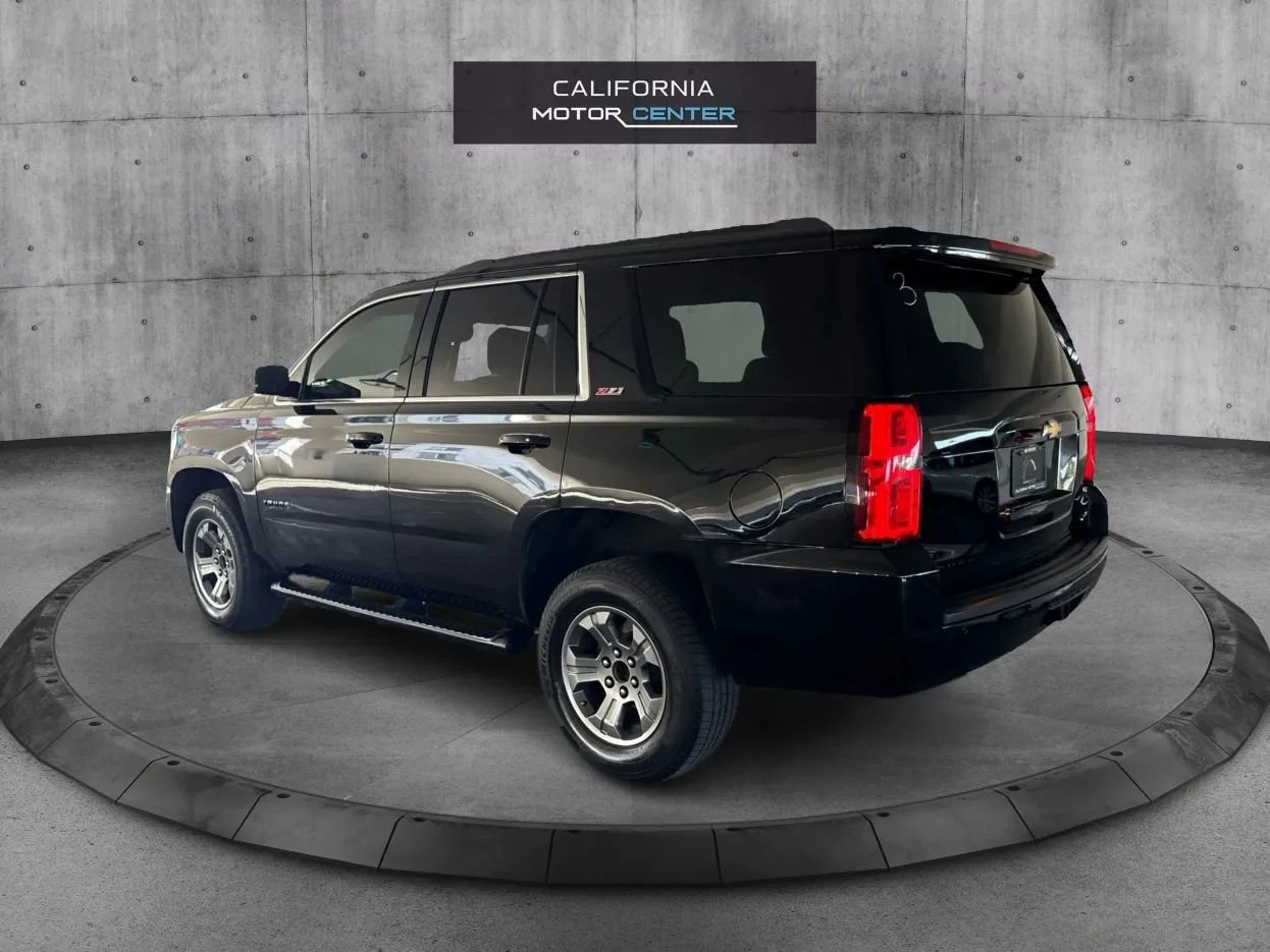 Used 2017 Chevrolet Tahoe LT w/ Luxury Package AWD/4WD image 7