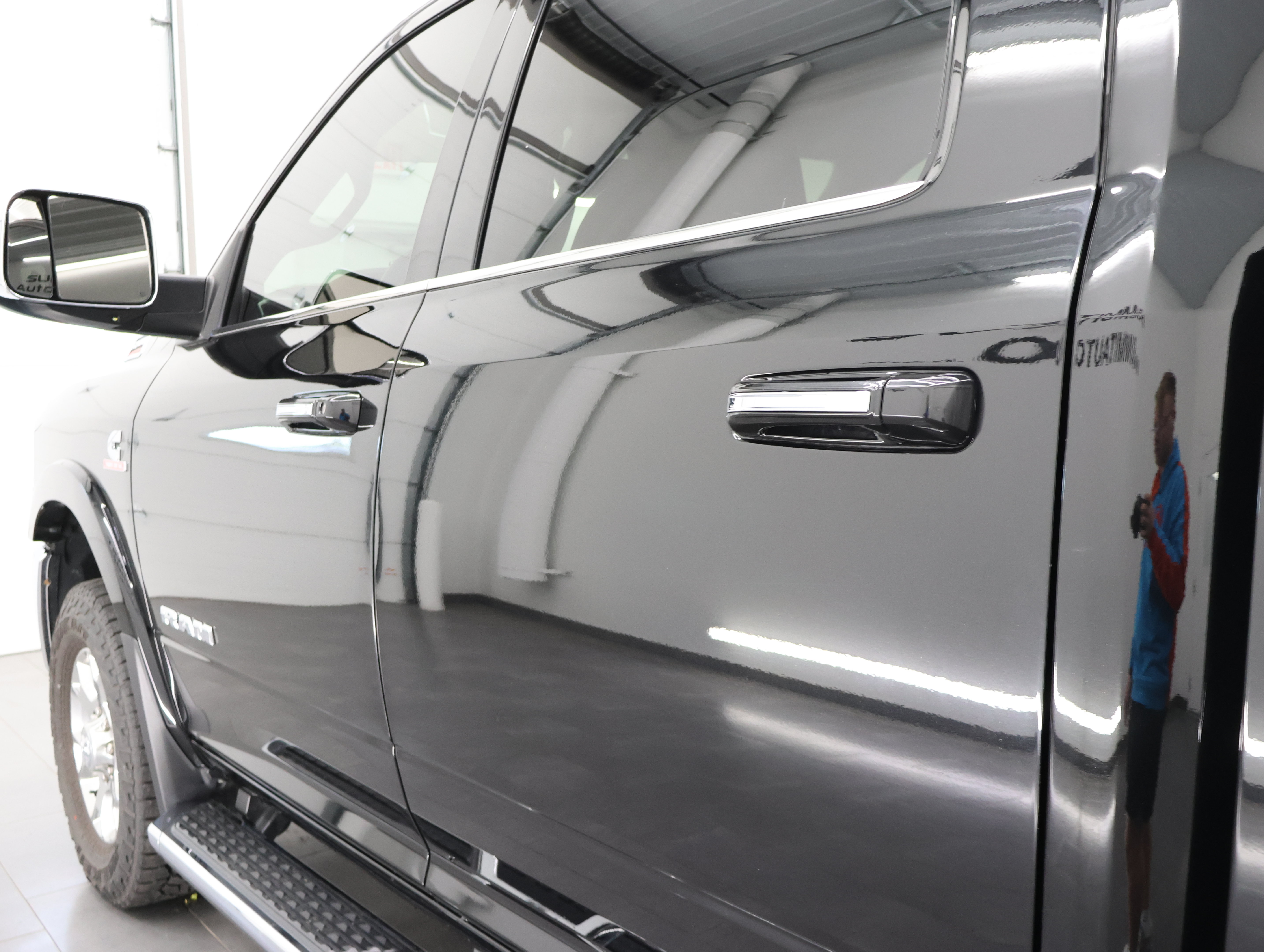 Used 2022 RAM 2500 Laramie AWD/4WD image 32