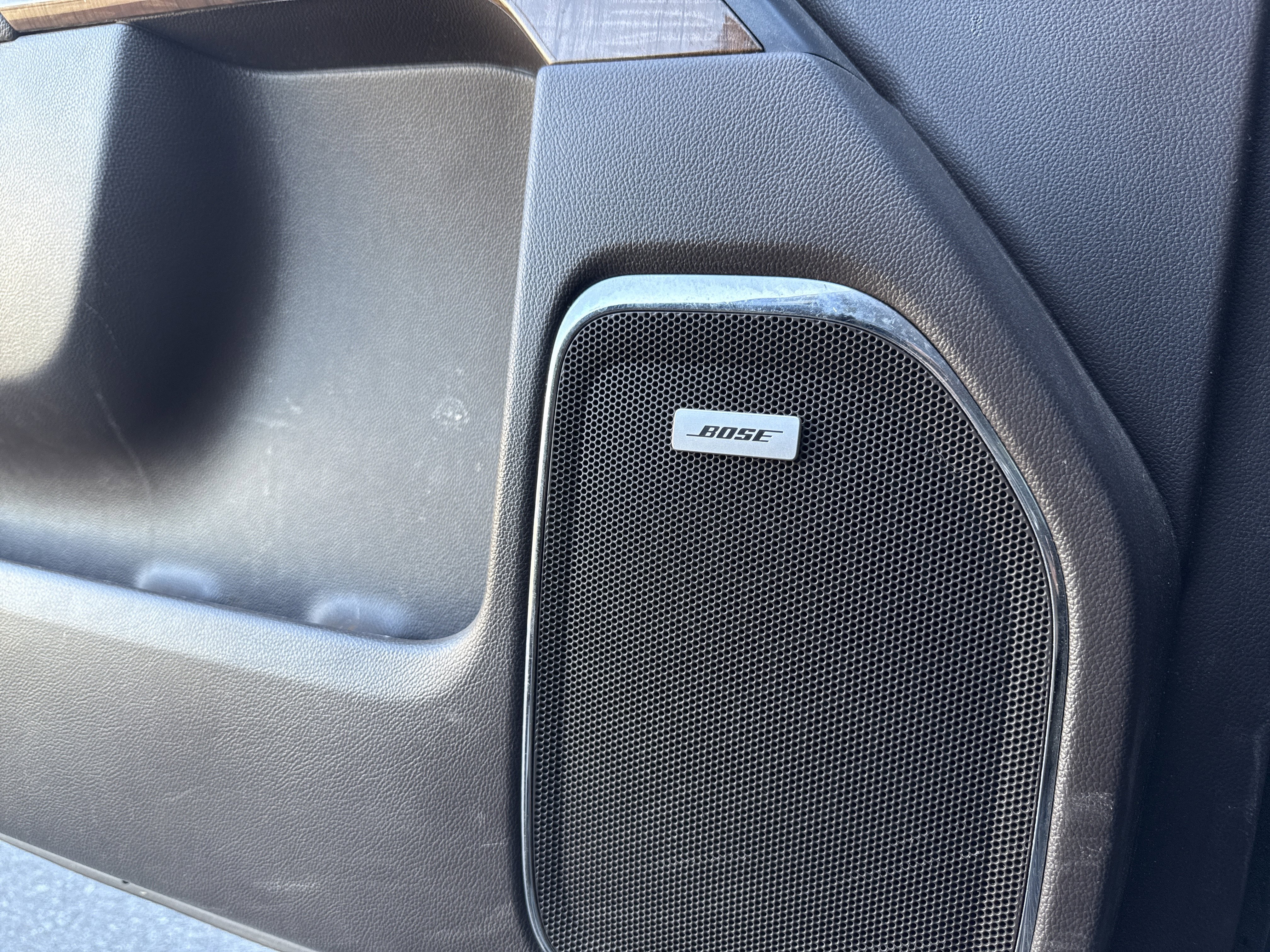 Used 2014 GMC Sierra 1500 SLT w/ SLT Crew Cab Value Package image 12