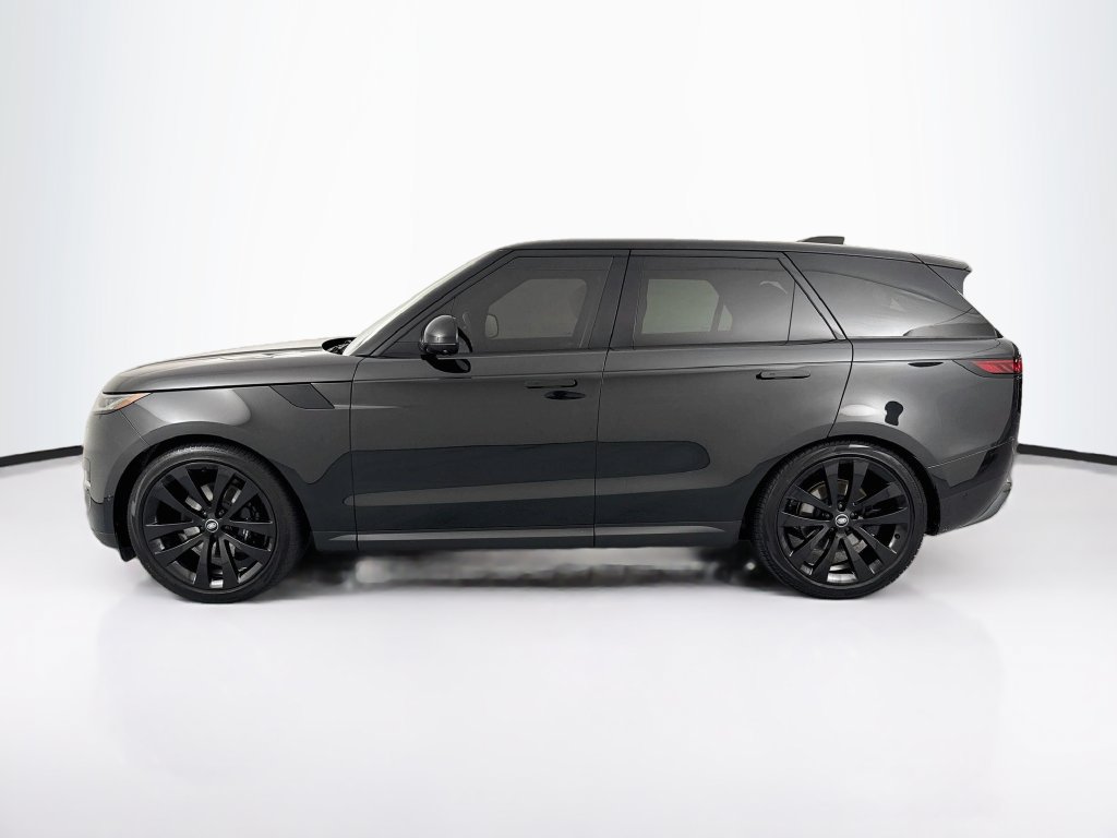 Used 2024 Land Rover Range Rover Sport SE AWD/4WD image 8