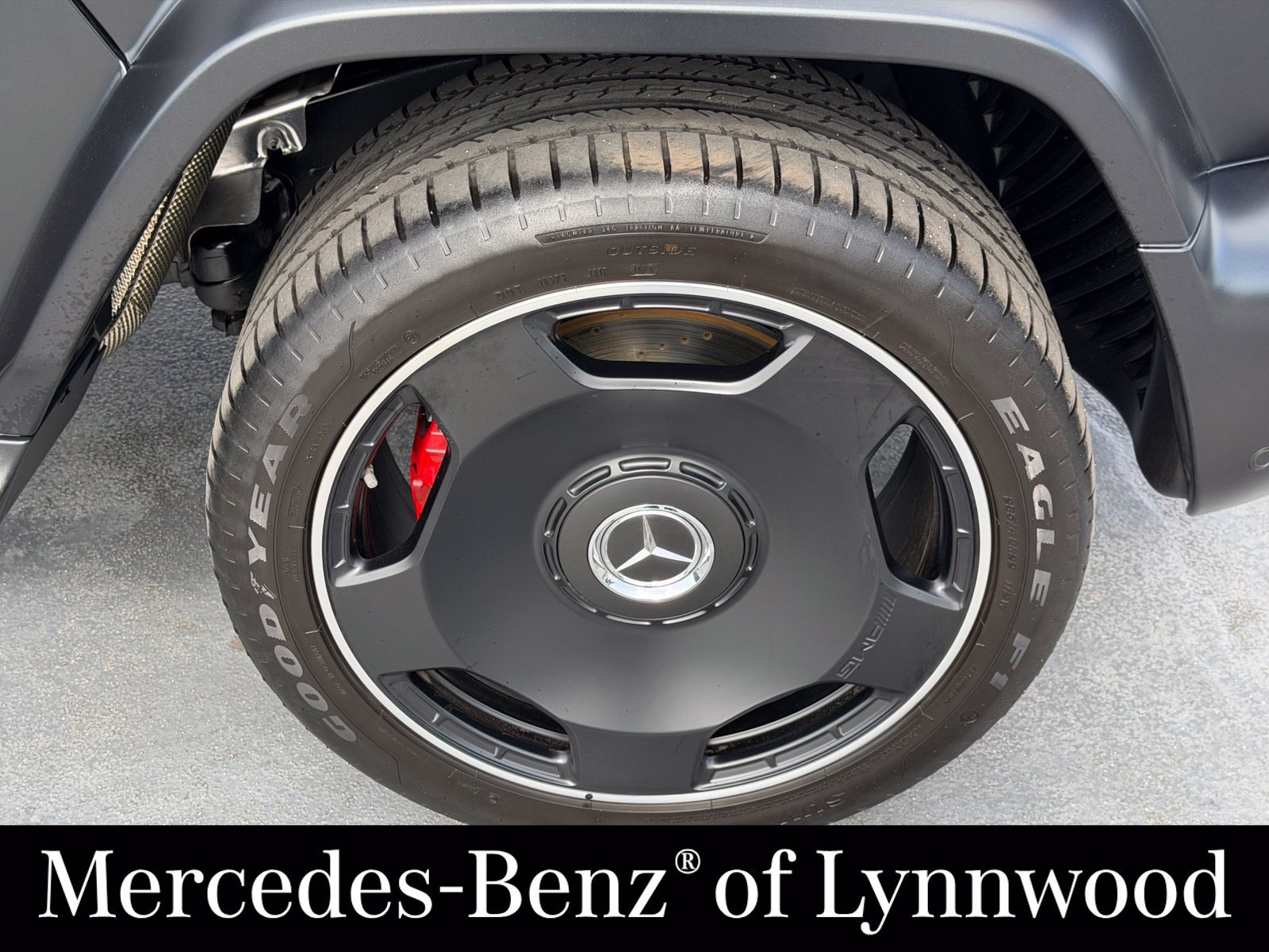 Used 2025 Mercedes-Benz G 63 AMG 4MATIC image 5