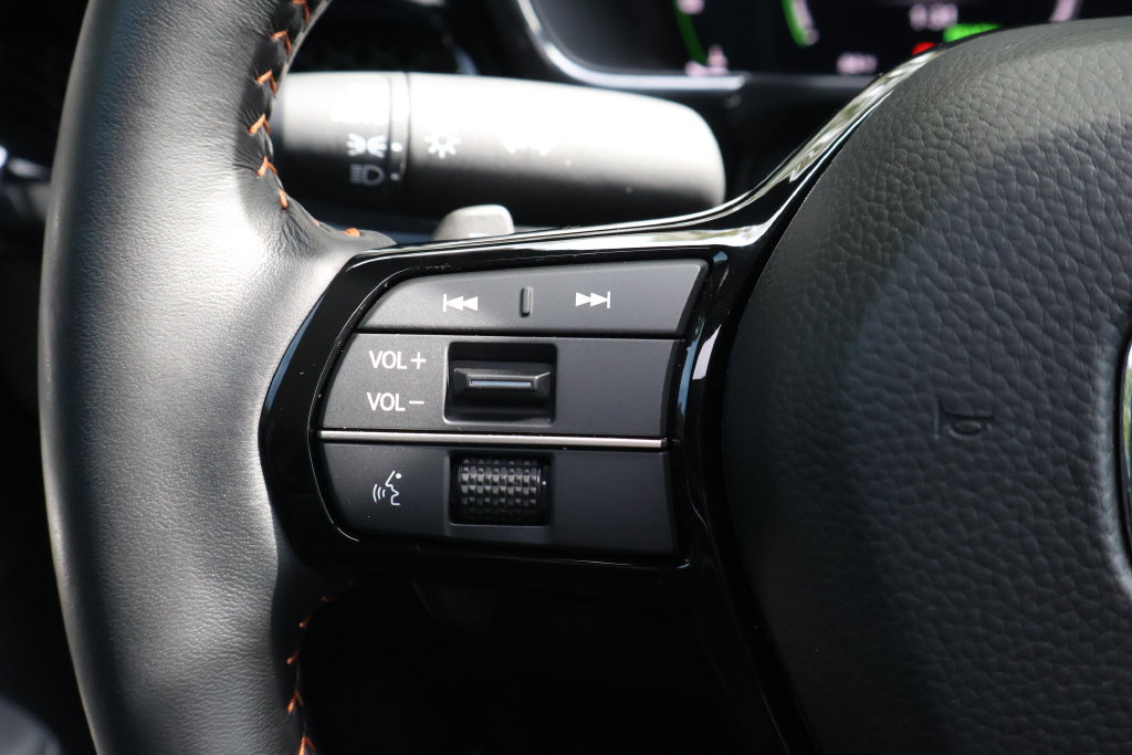 Used 2026 Honda CR-V Sport Touring image 27