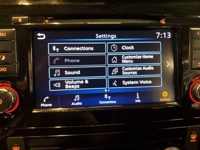 Used 2019 Nissan Rogue SV AWD/4WD image 19