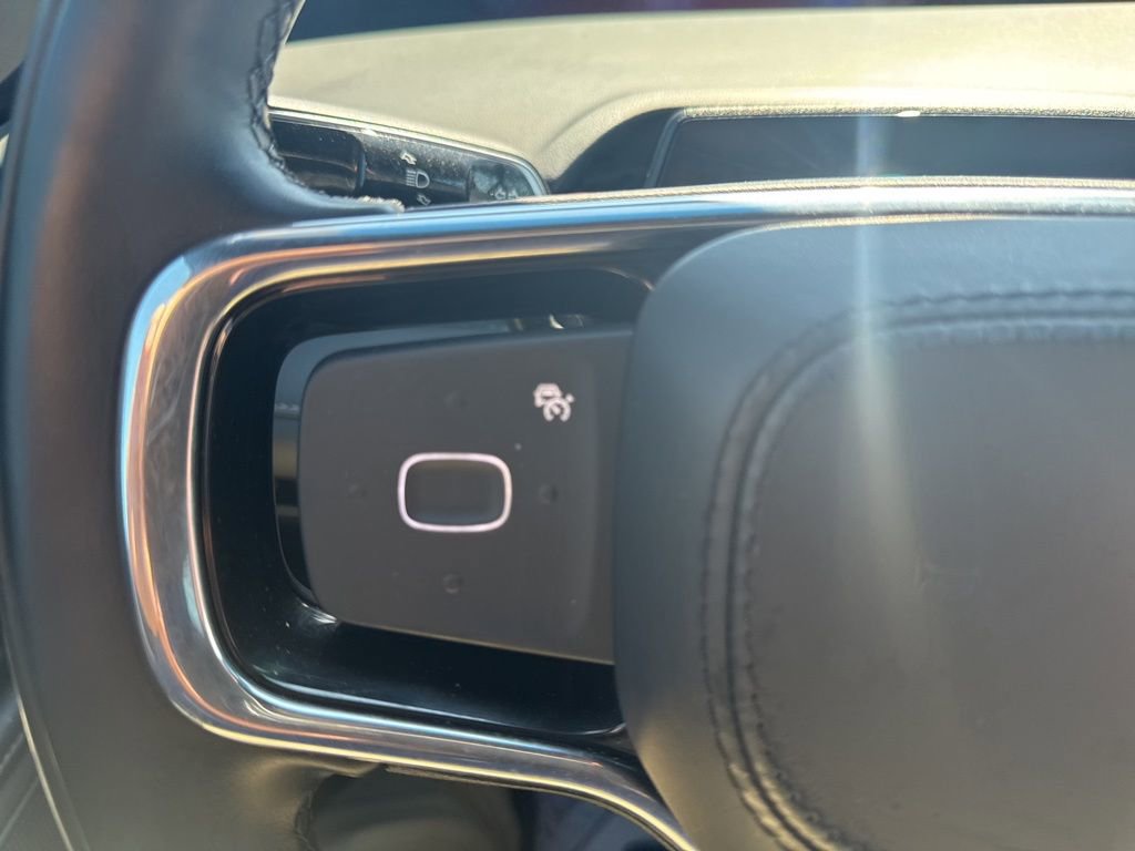 Used 2024 Lincoln Nautilus Premier w/ Jet Appearance Package image 19