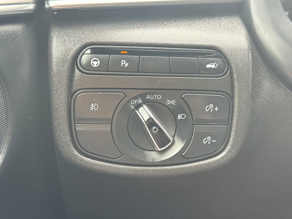 Used 2025 INFINITI QX55 Luxe w/ Cargo Package image 33