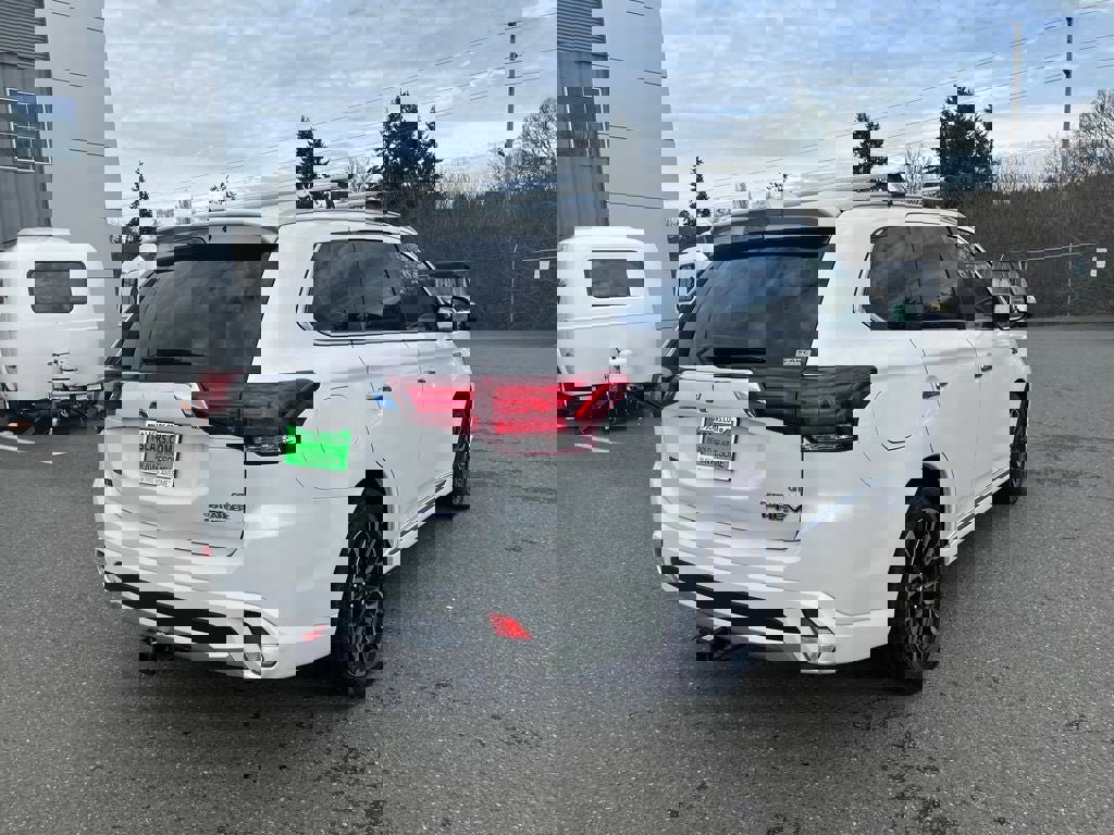 Used 2018 Mitsubishi Outlander GT image 5