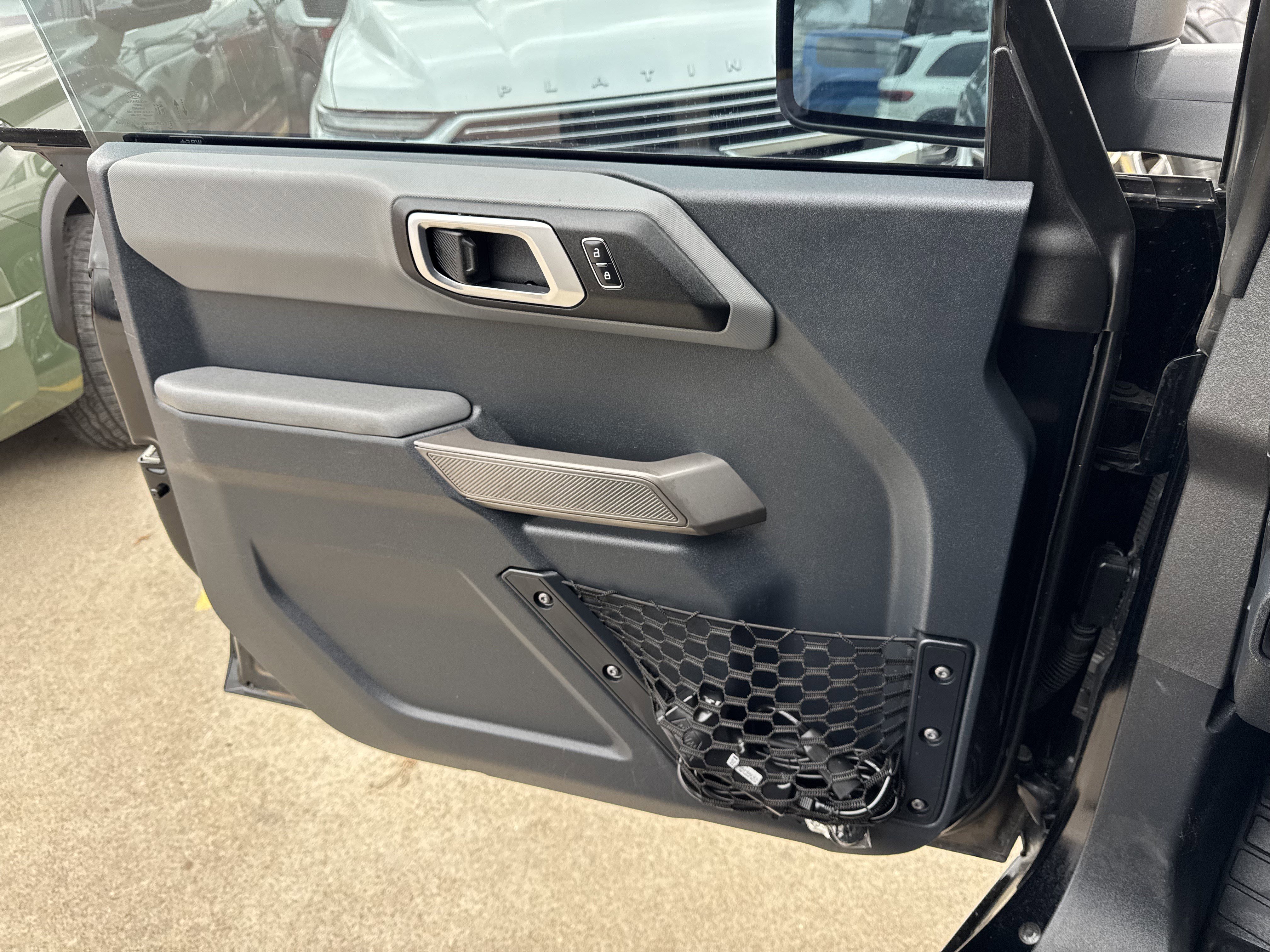 Used 2023 Ford Bronco Black Diamond w/ Sasquatch Package image 26