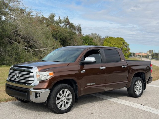 Used 2017 Toyota Tundra Limited image 1