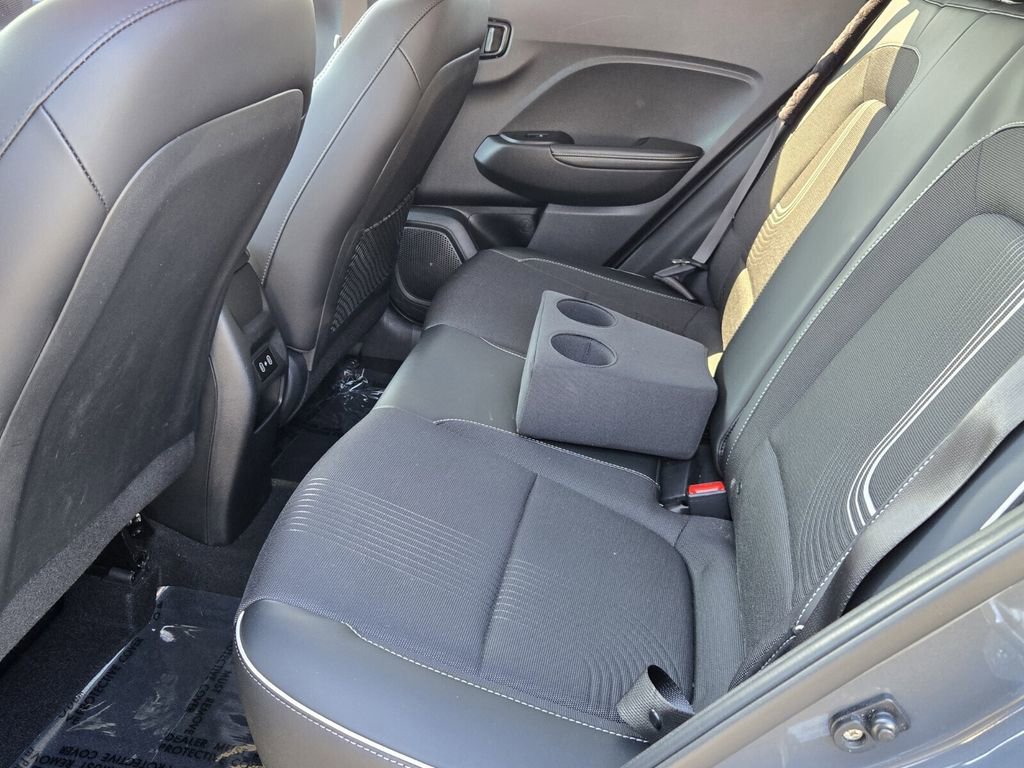 Certified 2025 Hyundai Venue Limited image 10