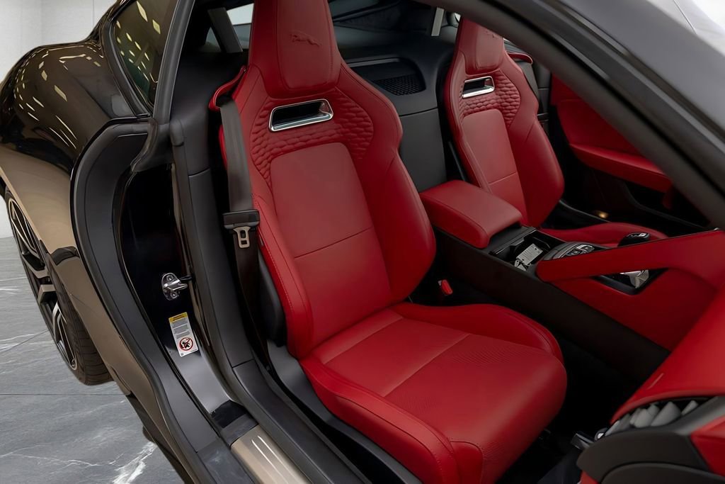 Used 2024 Jaguar F-TYPE R AWD/4WD image 20