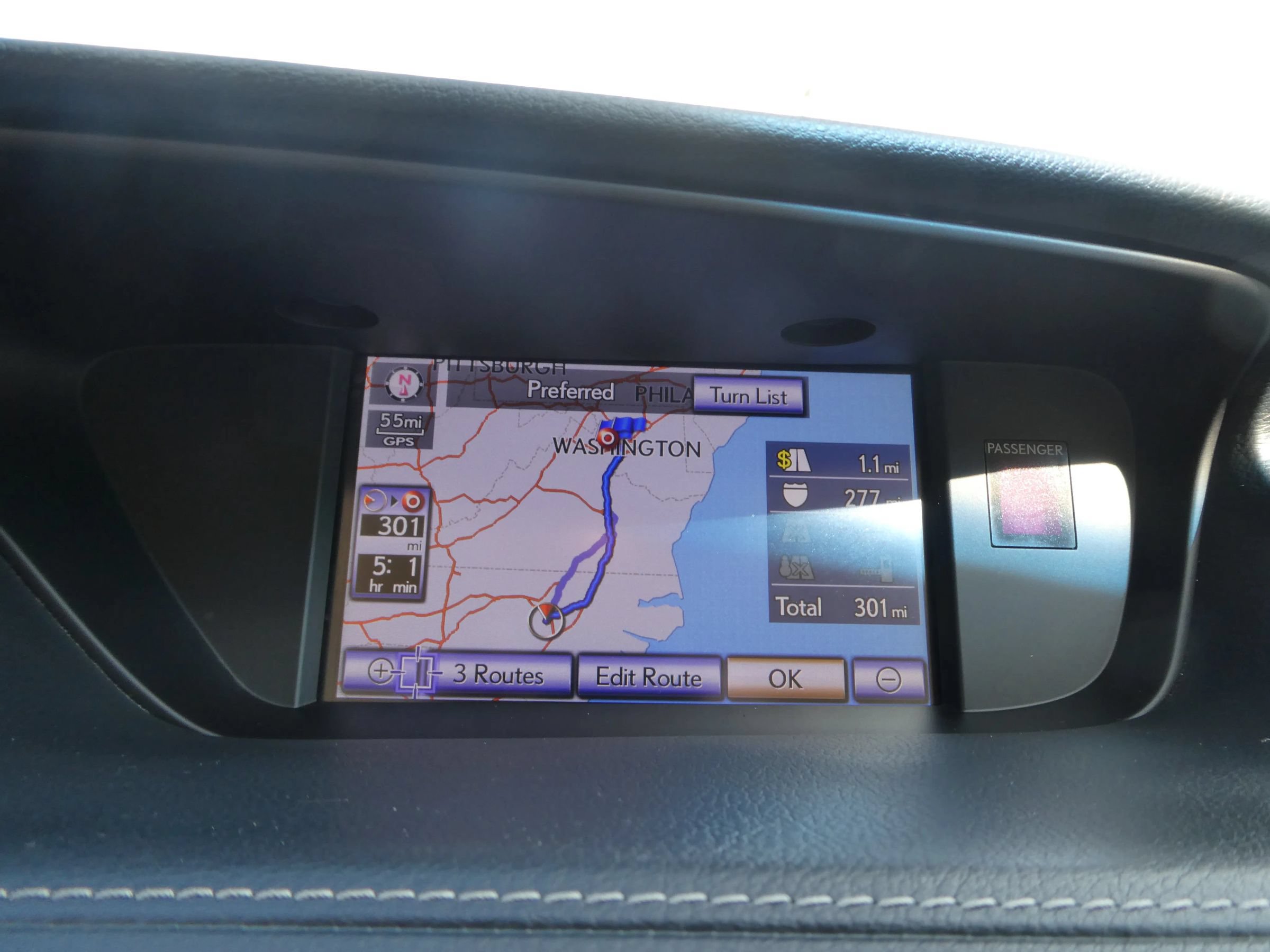 Used 2014 Lexus ES 350 w/ Luxury Package FWD image 23