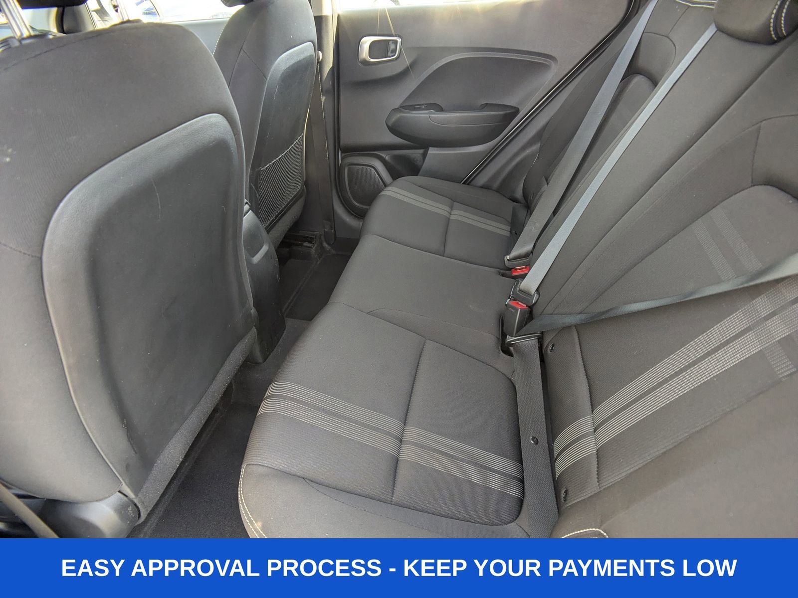 Used 2023 Hyundai Venue SEL w/ Cargo Package image 19