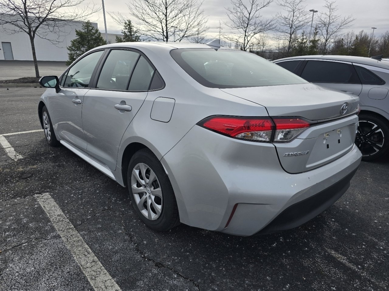 Certified 2025 Toyota Corolla LE image 5