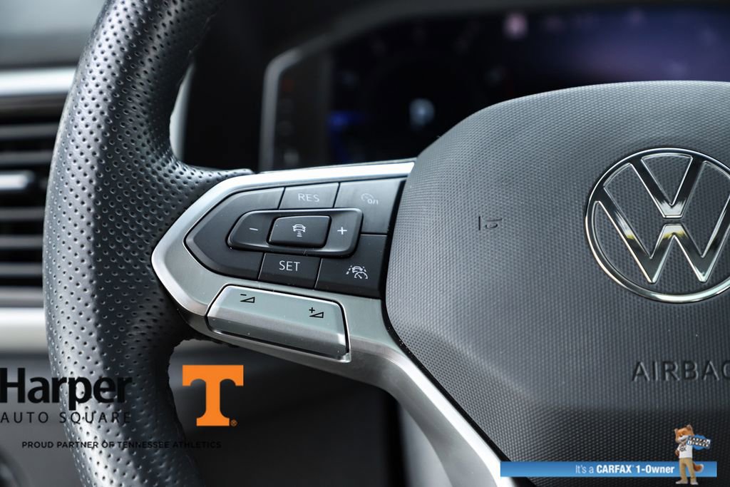 Used 2023 Volkswagen Atlas Cross Sport SEL R-Line image 60