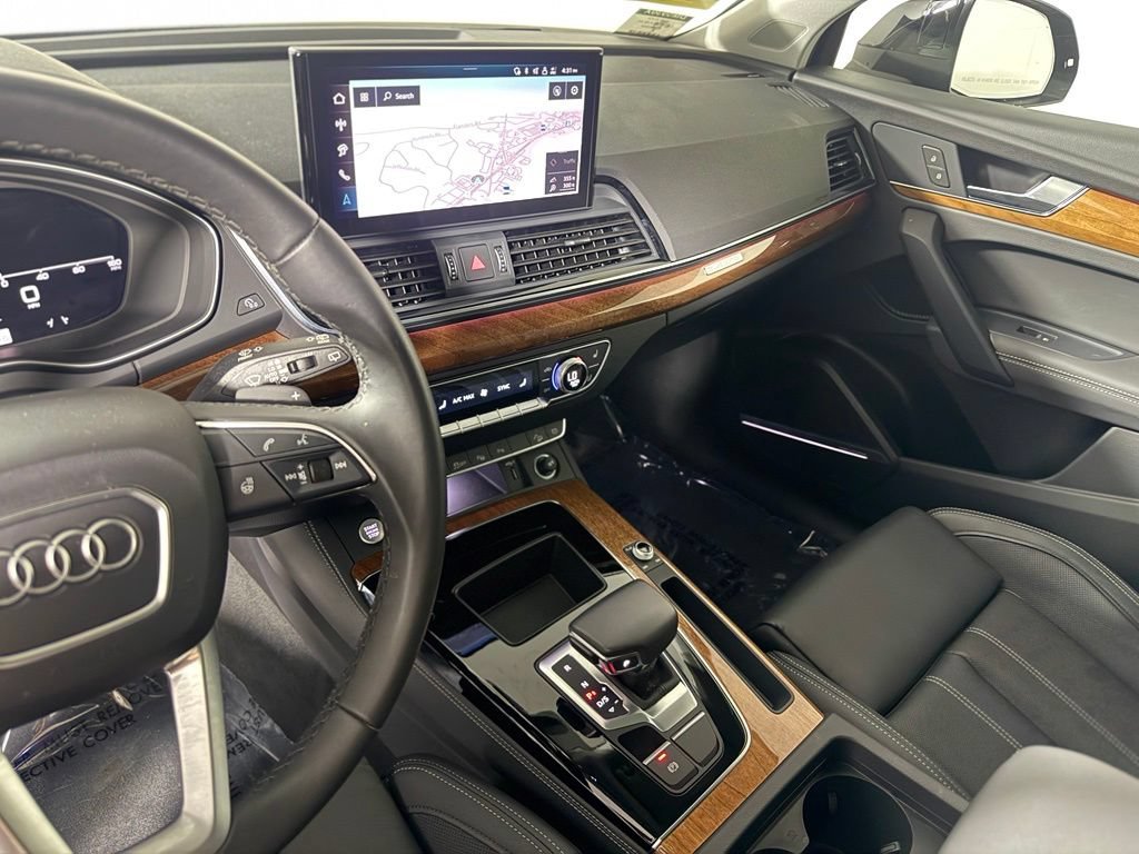 Used 2025 Audi Q5 Prestige w/ Prestige Package AWD/4WD image 17