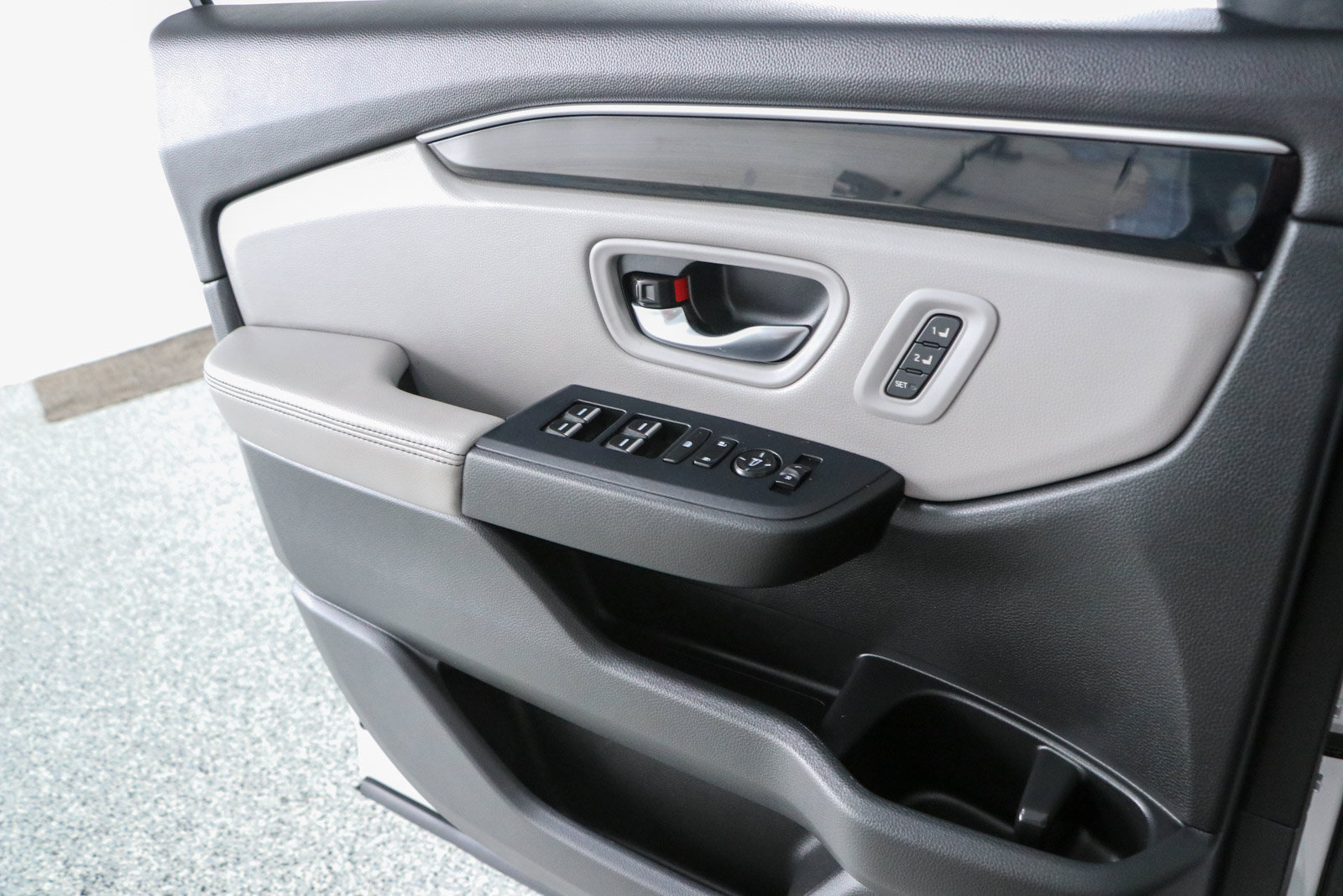 Used 2025 Honda Pilot Touring image 22