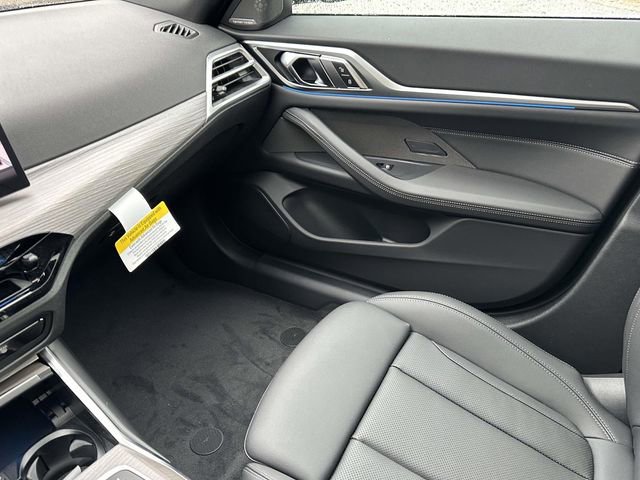 New 2026 BMW i4 xDrive40i w/ Premium Package image 18