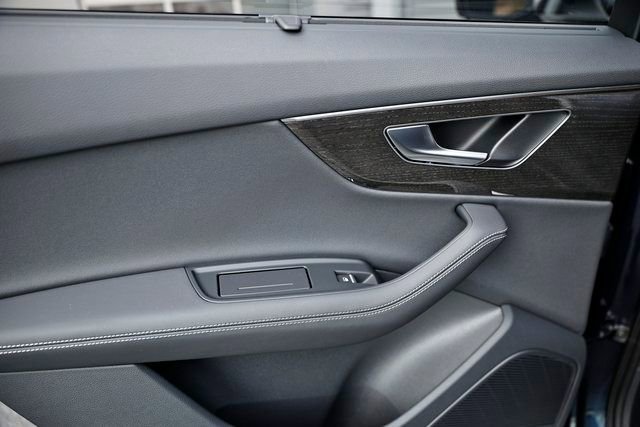 New 2026 Audi Q7 3.0T Premium Plus image 23