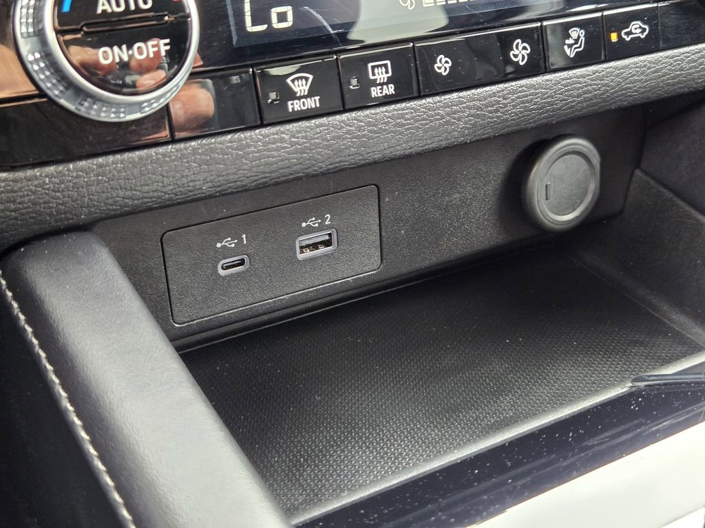 Used 2024 Mitsubishi Outlander ES FWD image 18