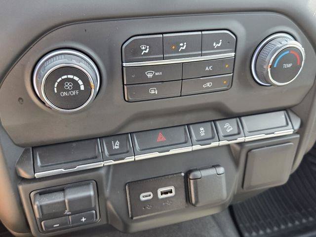 Used 2025 Chevrolet Silverado 2500 Custom AWD/4WD image 18