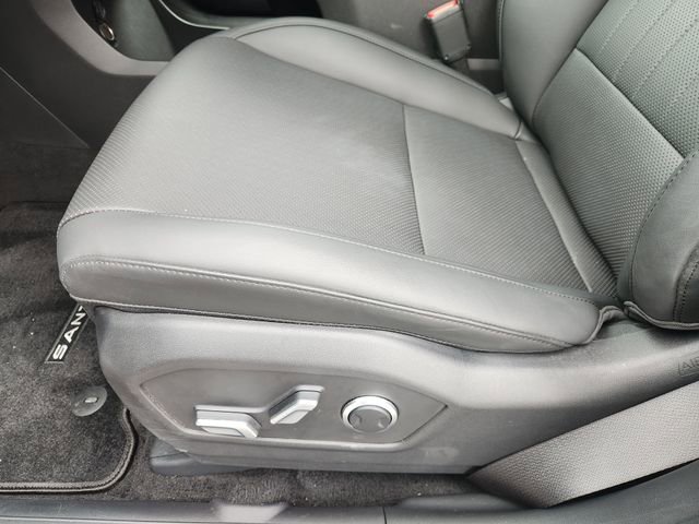 Used 2024 Hyundai Santa Fe SEL image 24