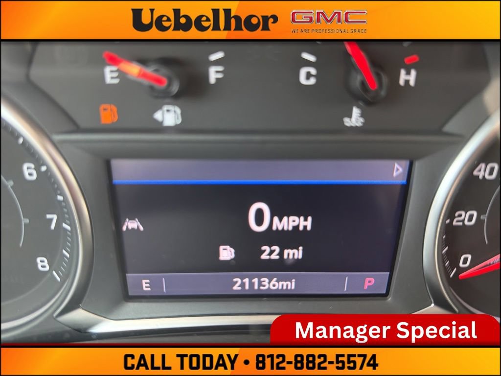 Used 2024 GMC Terrain SLT AWD/4WD image 27