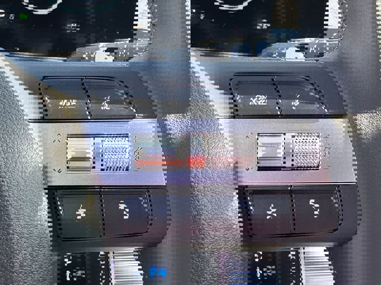 New 2026 Hyundai Tucson Limited image 23