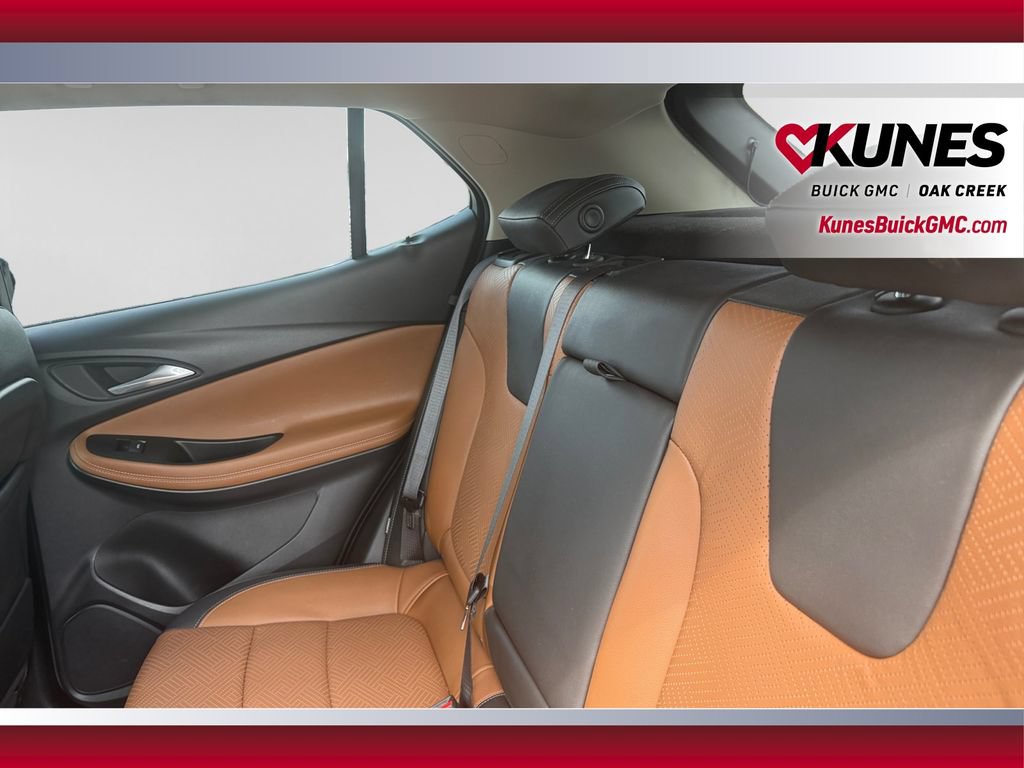 Used 2021 Buick Encore GX Essence w/ Advanced Technology Package AWD/4WD image 33
