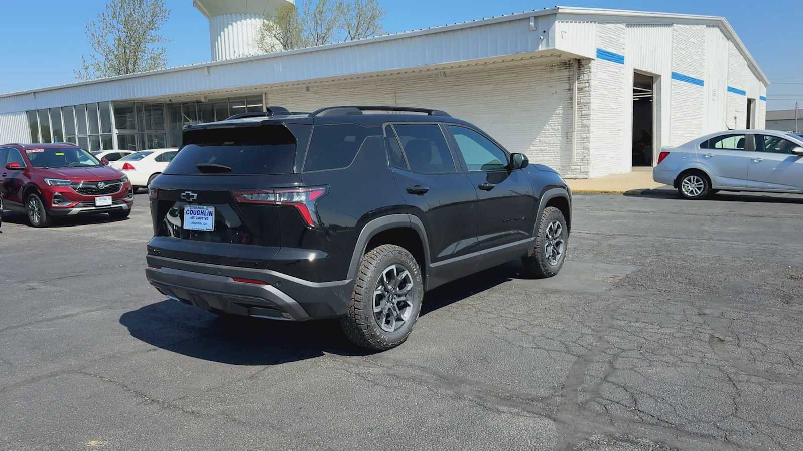 New 2026 Chevrolet Equinox ACTIV w/ LPO, Floor Liner Package FWD image 8