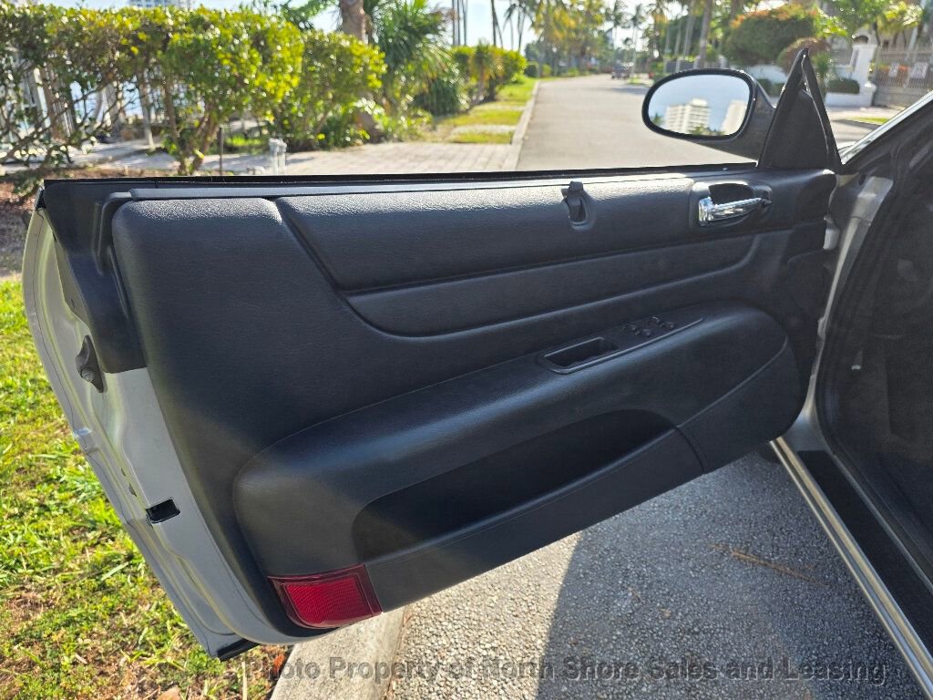 Used 2004 Chrysler Sebring LXi image 37