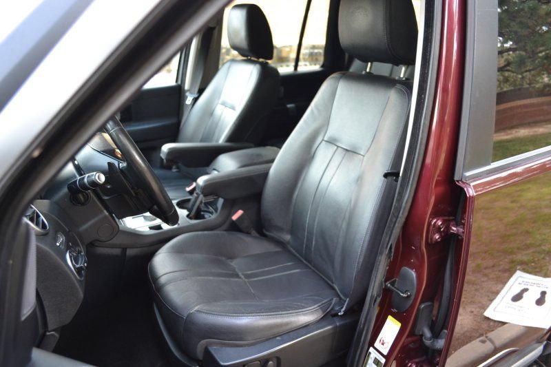 Used 2016 Land Rover LR4 HSE AWD/4WD image 25