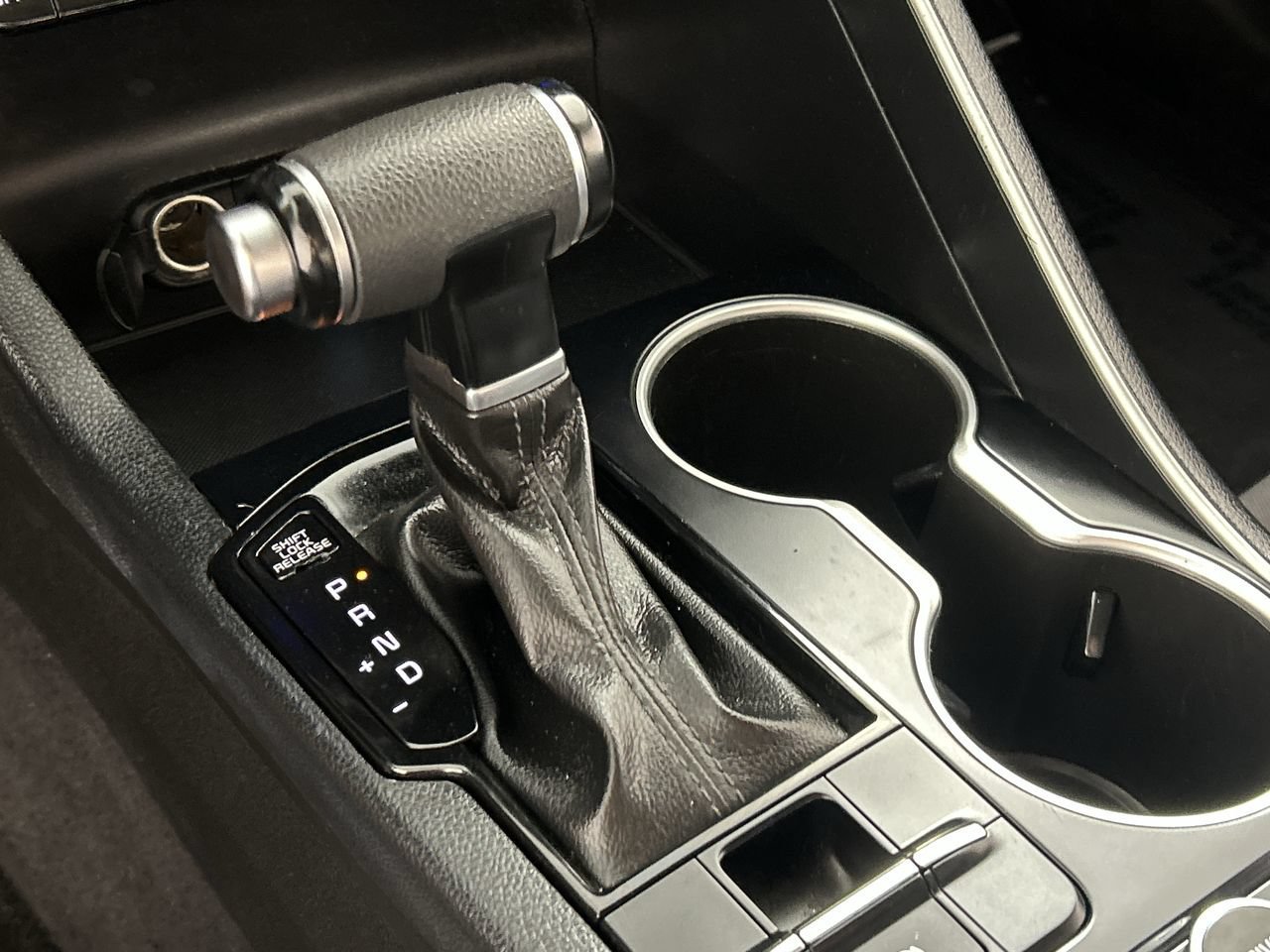 Used 2022 Kia K5 LXS FWD image 16