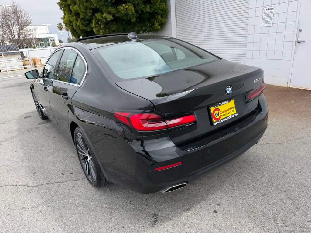 Used 2023 BMW 530i w/ Convenience Package RWD image 4
