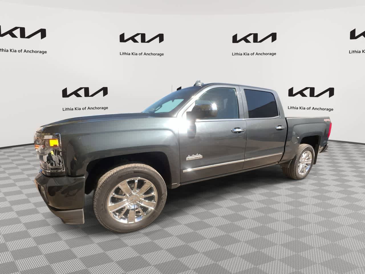 Used 2017 Chevrolet Silverado 1500 High Country AWD/4WD video 1