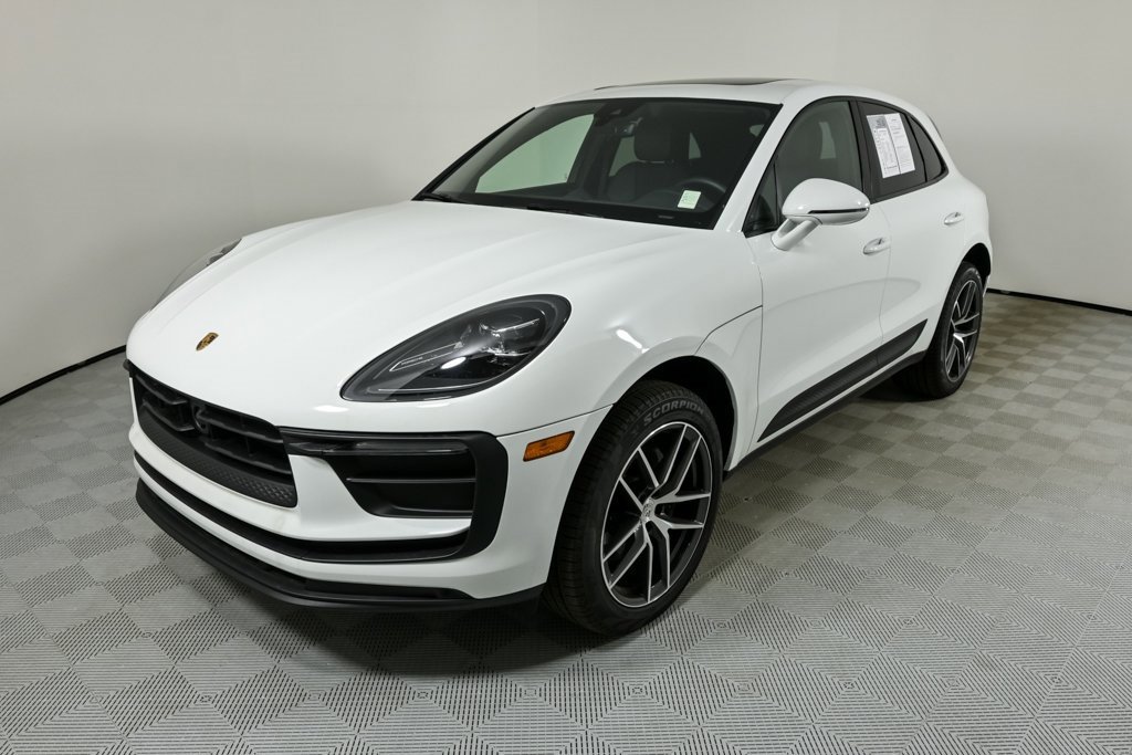 Used 2025 Porsche Macan
