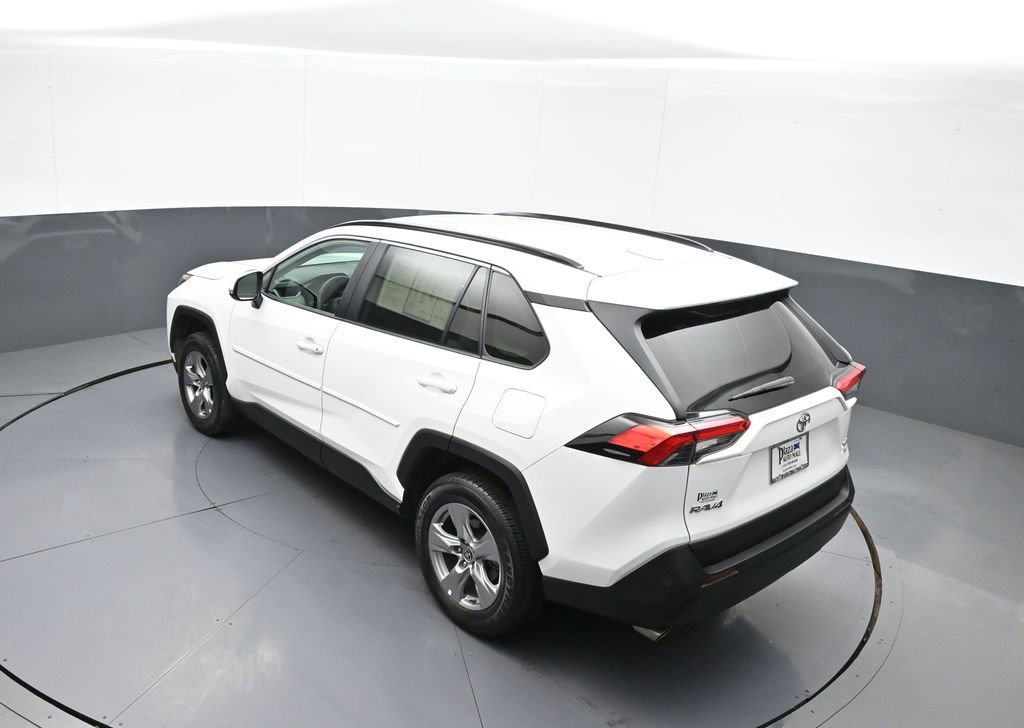Used 2023 Toyota RAV4 XLE w/ XLE Grade Weather Package AWD/4WD image 39