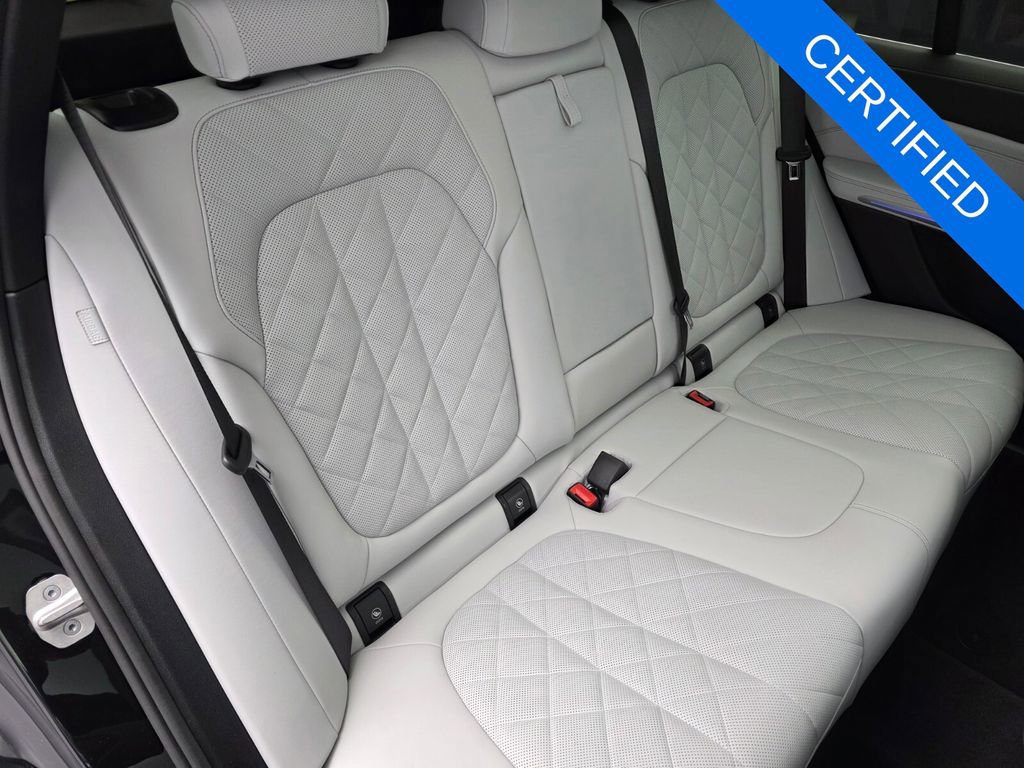 Certified 2024 BMW X5 xDrive40i w/ Premium Package AWD/4WD image 23