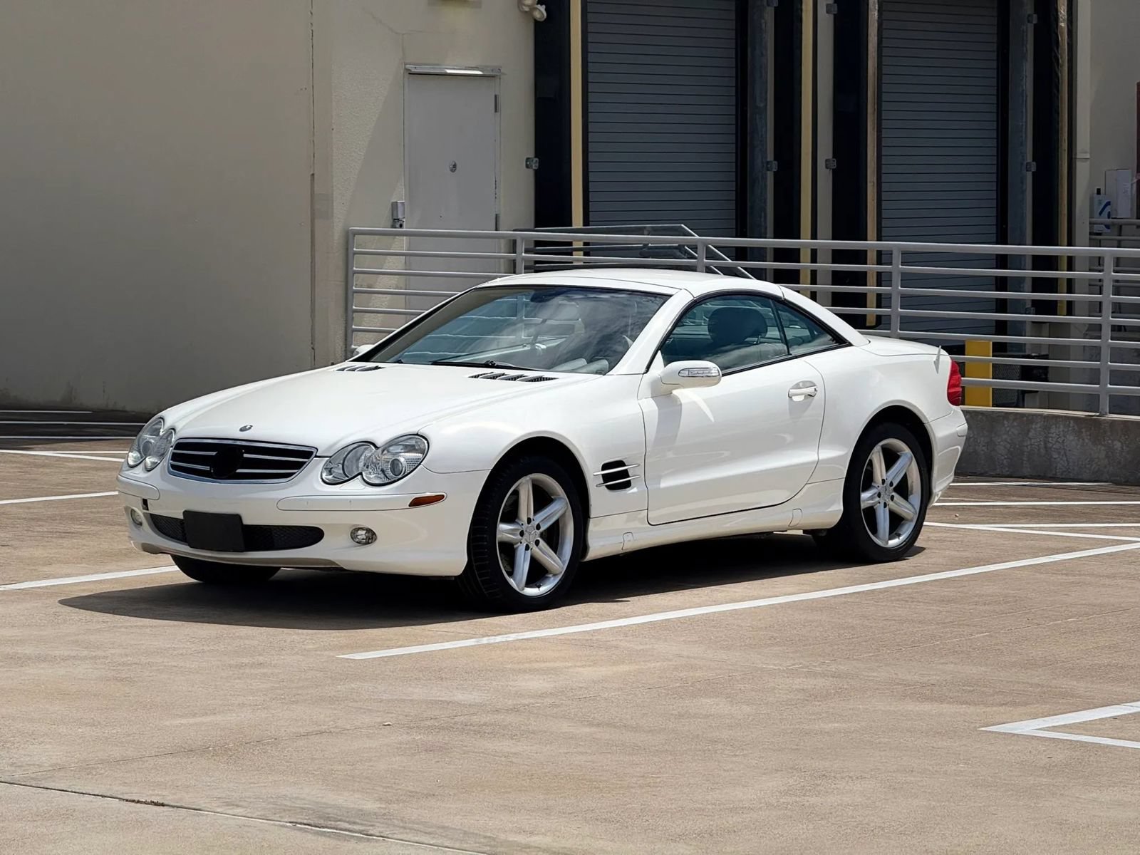 Used 2006 Mercedes-Benz SL 500 image 3