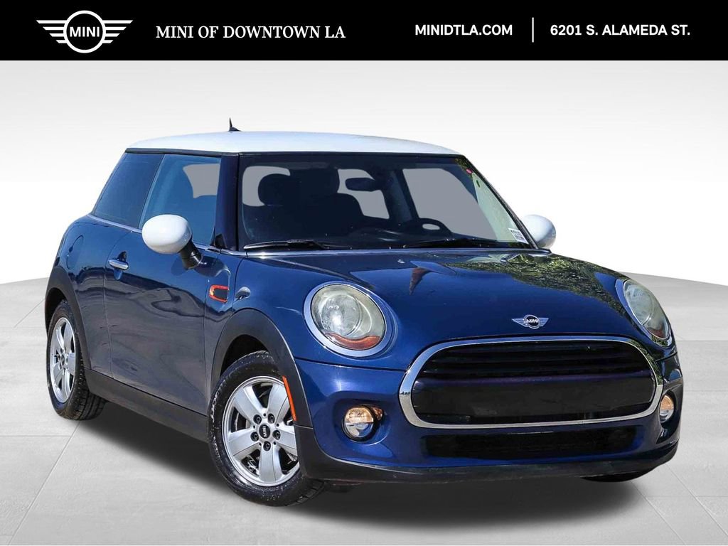 Used 2017 MINI Cooper 2-Door Hardtop FWD image 1