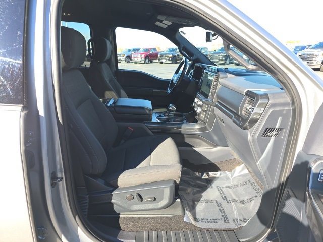 Certified 2022 Ford F150 XLT w/ Equipment Group 302A High image 5