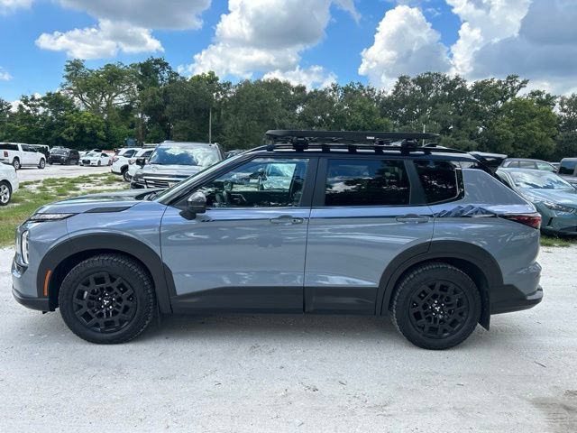 Used 2026 Mitsubishi Outlander LE AWD/4WD image 17