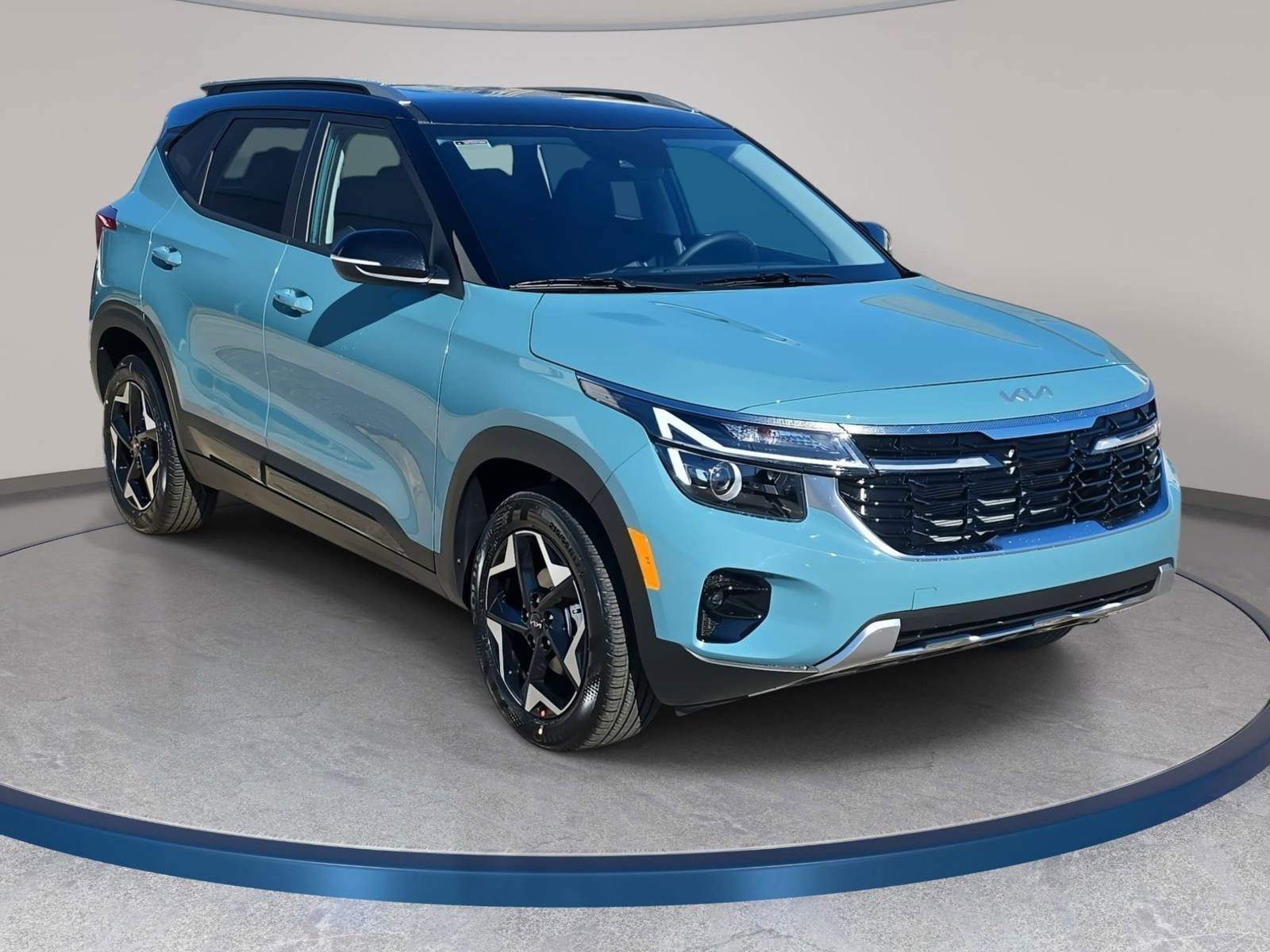 New 2026 Kia Seltos S FWD image 3