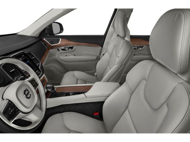 Used 2022 Volvo XC90 T6 Momentum w/ Climate Package AWD/4WD image 12